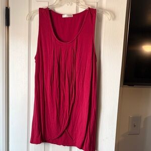 Women's Red Sleeveless Nursing Top